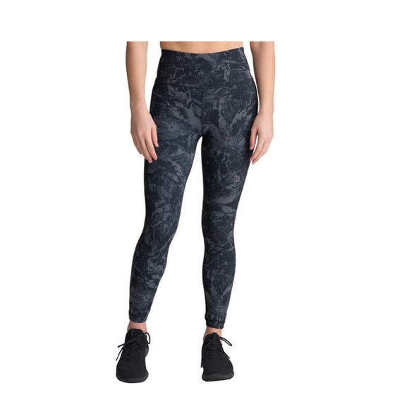 🛍️NWT Women's LOLË Black Sports Leggings - Picture 2 of 9